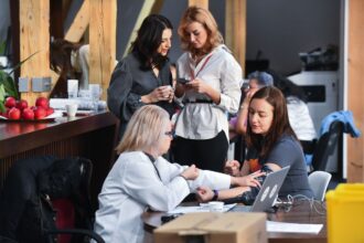 78 de oameni cu suflet mare au donat sange la primaria capitalei 698204af1b93d