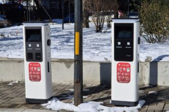 9 statii de incarcare pentru masini electrice in sectorul 1 cu 18 locuri disponibile simultan 69820718d9240