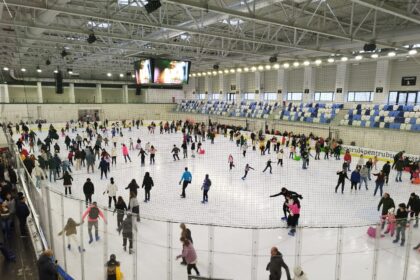 berceni arena se redeschide integral pentru public in acest weekend care e programul patinoarului de vineri sambata si duminica 6985e59d6007c
