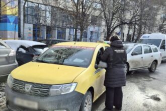 controale la gara de nord 95 de taxiuri verificate amenzi de 32 000 de lei 698c723cc09a3