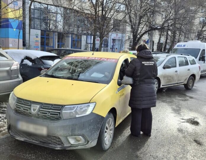 controale la gara de nord 95 de taxiuri verificate amenzi de 32 000 de lei 698c723cc09a3