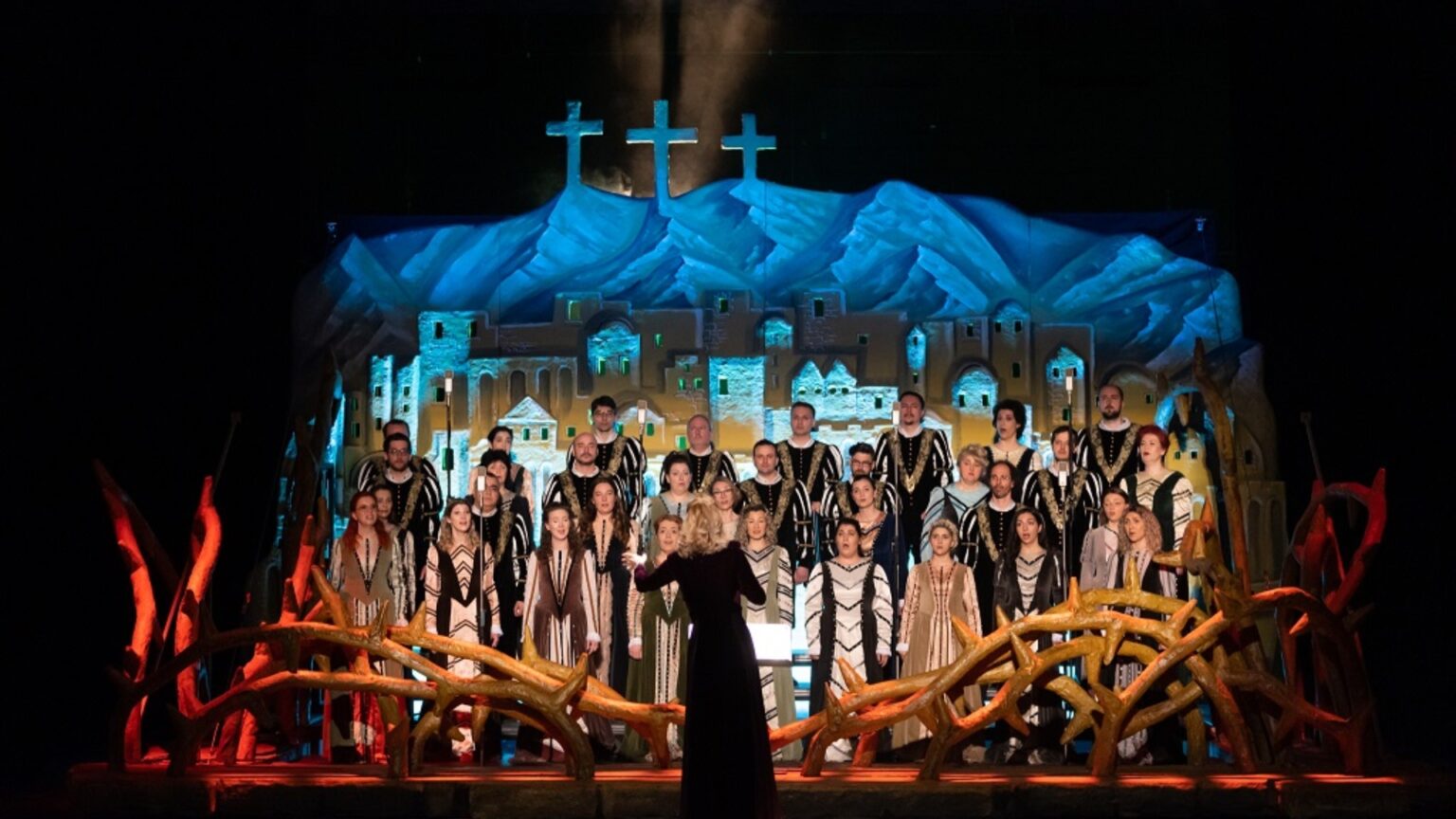 corul madrigal porneste in turneul de paste satpamana patimilor artistii bucuresteni vor concerta si in capitala si in alte 4 mari orase din tara 698db0e501def