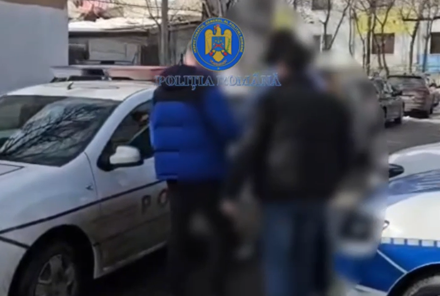 doi tineri retinuti dupa ce au tras cu pistoale neletale asupra unor adolescente in sectorul 5 6982371925943
