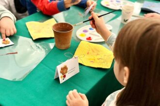 expozitii si ateliere creative pentru picii din sectorul 1 la hub degalben copiii vor face origami si martisoare din lut 69a017d98b871