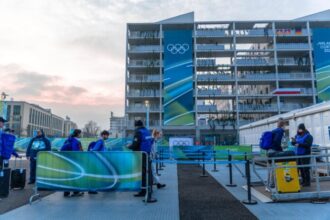 jo 2026 un angajat de la cortina indepartat dupa scandari pro palestiniene 69943a7ddcc1e