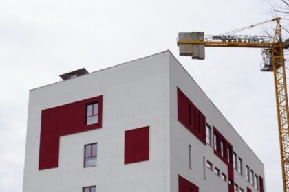 lucrarile la noul corp al scolii nr 16 neagoe basarab din sectorul 3 aproape de final 698ec596d0402