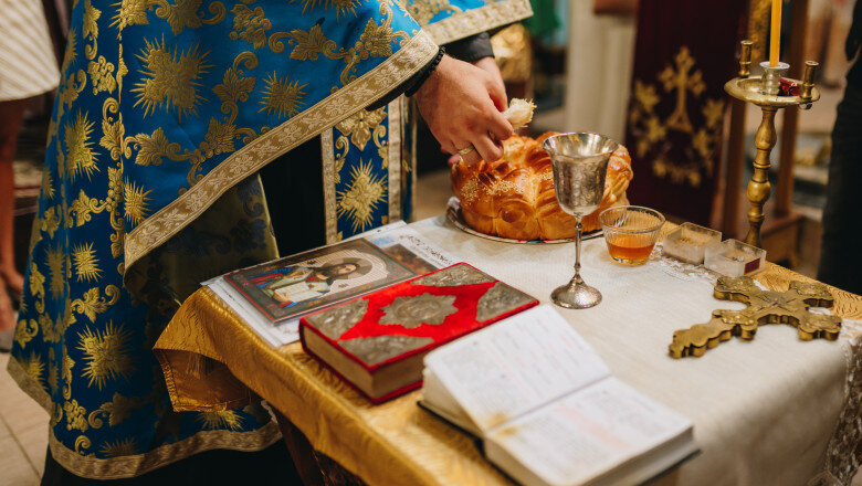 mosii de iarna 2026 ce trebuie sa contina pachetele de pomana preotul explica obiceiurile interzise pe 14 februarie 698ebaf5df3f2