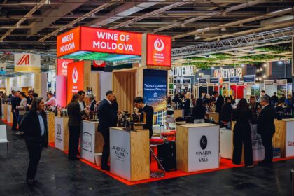 piata artizanilor vine la bucuresti slow food buzau aduce traditia si gastronomia sustenabila la the ark 69984e7e29dba