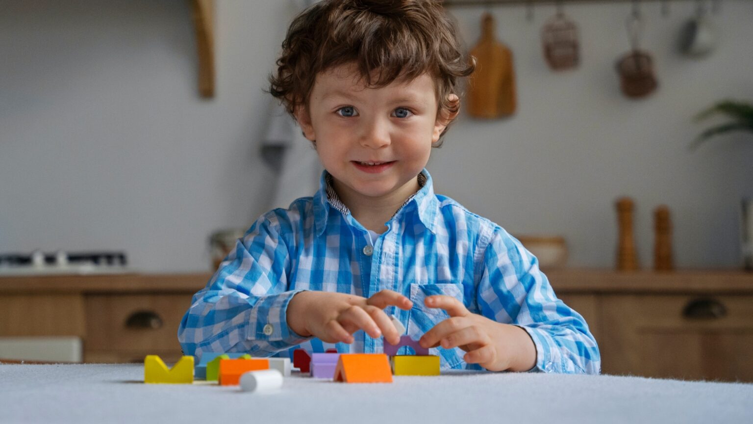 picii din bucuresti vor prepara mini croissante la lego breakfast in aceasta sambata atelierul are loc la cereal crunch 6980c3a56cb01