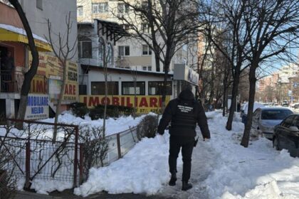 politia locala sector 2 controale pe 114 artere si 265 de agenti economici amenzi pentru trotuare nedespezite 69983f63823c2
