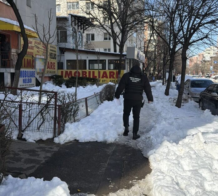 politia locala sector 2 controale pe 114 artere si 265 de agenti economici amenzi pentru trotuare nedespezite 69983f63823c2