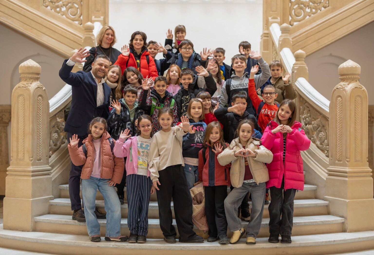 primaria capitalei si a deschis portile pentru elevii de la colegiul german goethe 698b3963f0acb