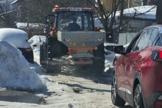 primaria sectorului 1 va da sanctiuni pentru nerespectarea obligatiilor de deszapezire strazile si trotuarele sunt inca blocate de nameti 699730a35e4d2