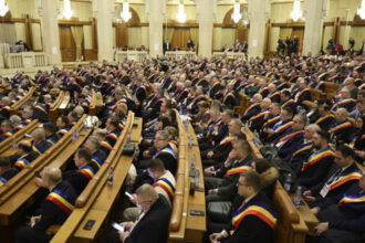 videofoto reportaj bolojan rade de noi cum a aratat intalnirea dintre premier si primarii revoltati pe taxe si taieri huiduieli si ironii 698b5317ca68c