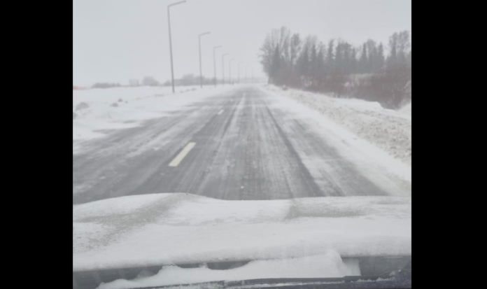 viscol puternic in ilfov autoritatile intervin pe drumurile judetene si recomanda evitarea deplasarilor 69997139338c7