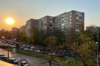 vreme calda ploi si intensificari ale vantului in bucuresti in urmatoarele zile 69907e3156fe3