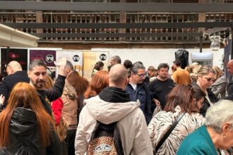 artisan food market in acest weekend la hanu lui manuc producatorii locali aduc in bucuresti branzeturi maturate vinuri premiate si alte bunatati 69c535670e081