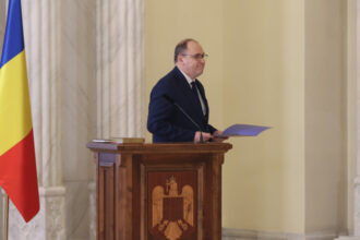 cine este noul ministru al educatiei datele din cv ul lui mihai dimian 69a7109e29c53