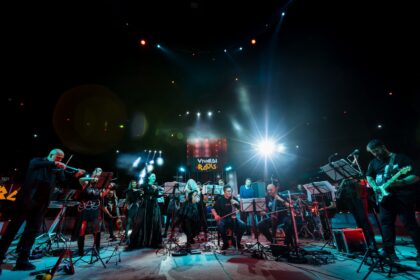 concertul fenomen de la bucuresti la care biletele early bird s au vandut ca painea calda ce e vivaldi rocks spectacolul din aprilie de la sala palatului 69a694589da6e