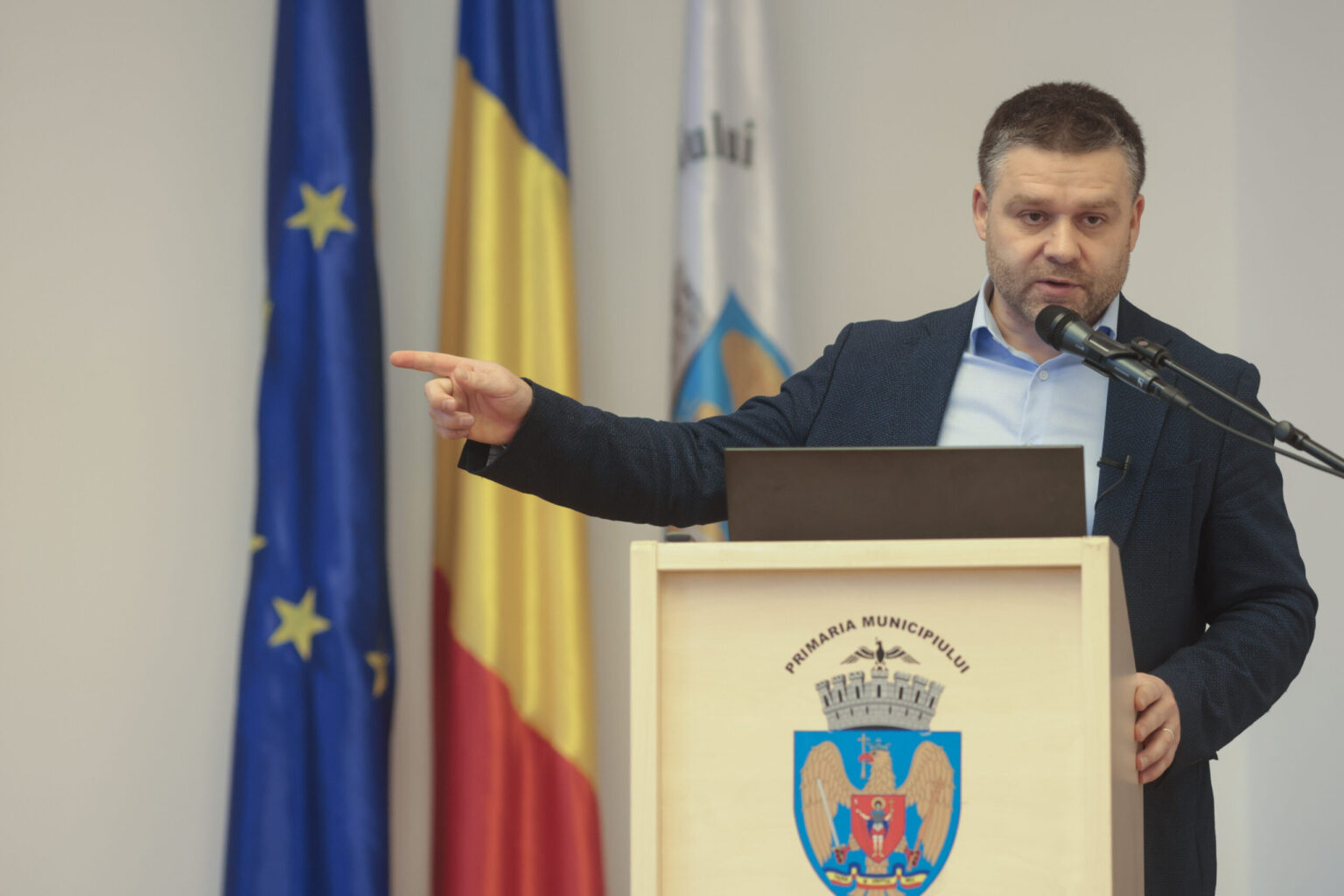 dl ciucu va reorganiza pmb edilul capitalei va da detalii despre reforma la nivelul institutiei maine dimineata 69c41f61ba810