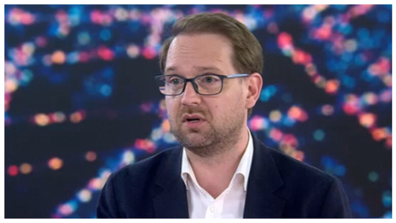 exclusiv fritz psd vrea sa finanteze tot pachetul social dar fara sa spuna de unde vin banii 69afb080907a5