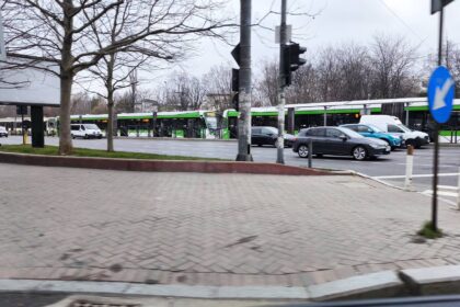 foto imperio stricat pe traseu in drum in aceasta dimineata coada imensa de tramvaie pe soseaua mihai bravu 69c62a0d08236
