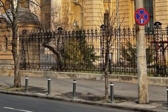 foto trotuarele de pe bulevardul eroii sanitari au fost in sfarsit redate pietonilor au disparut masinile de pe ele 69abfad23466a
