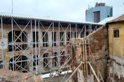 hanul solacolu in curs de receptie la terminarea santierului de punere in siguranta amccrs explica ce lucrari s au facut la monumentul istoric de pe calea mosilor 69b2e332a9b9c