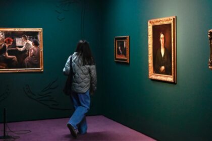 marea redeschidere art safari este joi in prima parte a zilei in casa noua din piata amzei bucurestenii din sectorul 1 au gratuitati si reduceri la expozitii 69c25ed46d949