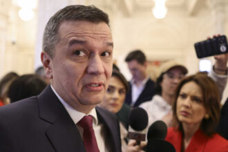 miruta lumea vorbeste de incarcaturi nucleare petrol romania pare rupta de lume daca discuta doar de iesirea psd de la guvernare 69cb912a61b22