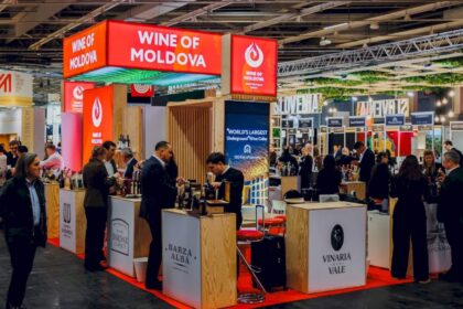 piata artizanilor este in acest weekend la the ark bucurestenii vor fi intampinati de show uri culinare bunatati delicioase vin si muzica live 69b2b963eaf0f