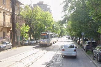 prima problema in prima zi cu santier pe bd ferdinand pentru modernizarea sinelor de tramvai un sofer acuza ca semnalizarea rutiera lasa de dorit 69be7a5858cf0