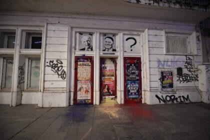 sprijin pentru proprietarii de cladiri de patrimoniu cu fatade mutilate de graffiti sau afise un proiect care prevede bani de la pmb pentru curatare in dezbatere publica 69ba5a9cd4977