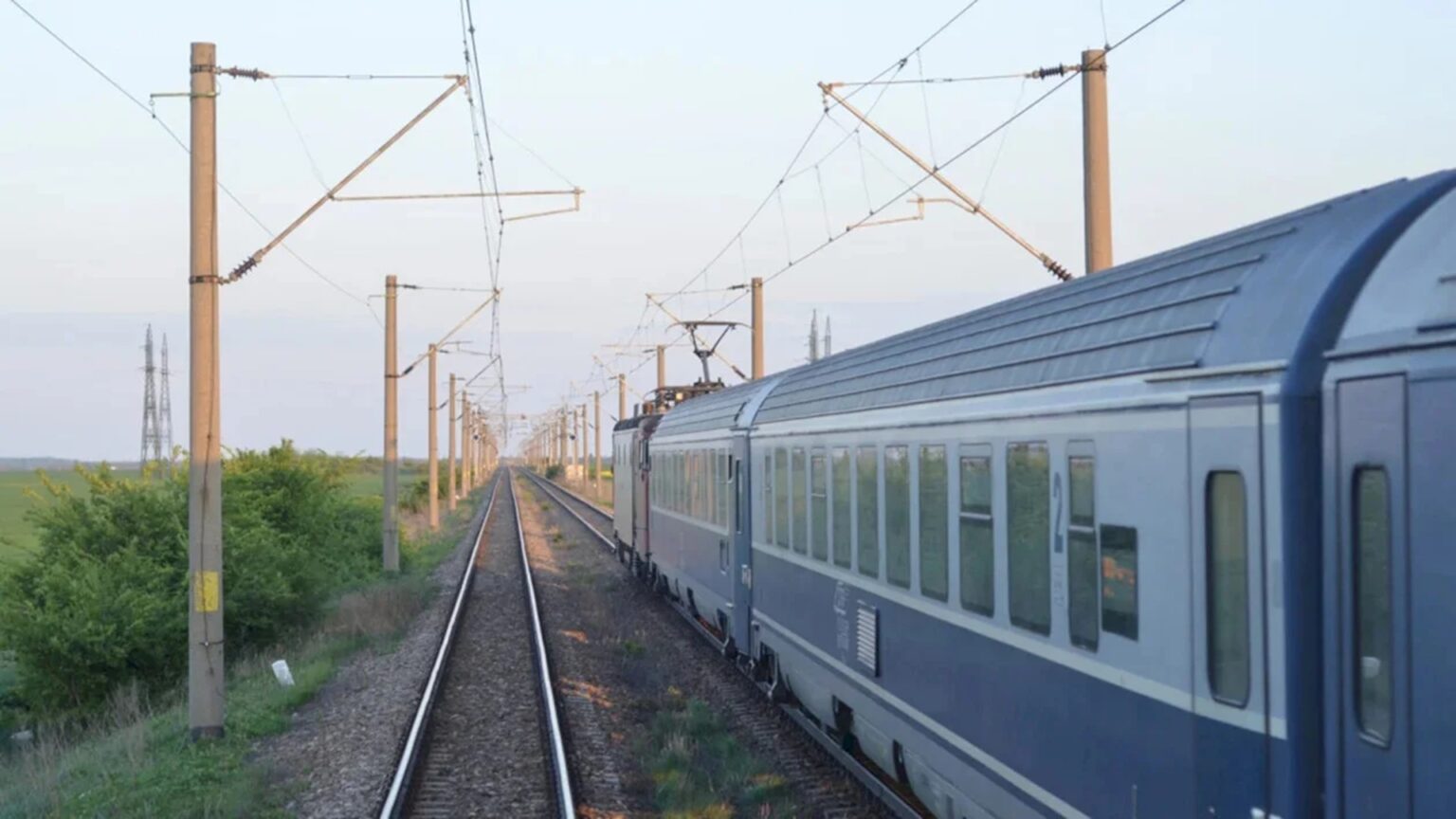 start lucrari la calea ferata bucuresti giurgiu circulatia trenurilor va fi suspendata de pe 16 martie anunta cfr 69b2b7fe9354a