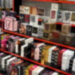 video aproape 2 milioane de lei din vanzarea de parfumuri contrafacute politistii au facut perchezitii 69a555ba97cf6