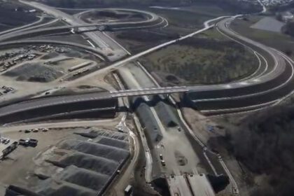 video circulatia pe tronsonul 4 al autostrazii sibiu pitesti ar putea fi deschisa cu sase luni mai devreme anuntul cnair 69b004ec0bce1