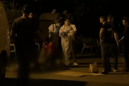 video fetita de 4 ani din gorj adusa in coma la spital de mama sa a murit dupa aproape o luna mama si partenerul ei in arest 69b52eb73ae19