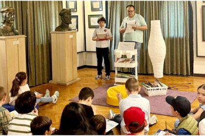 copiii devin mici urbanisti si vor construi locul ideal pentru joaca in bucuresti in weekend muzeul hartilor organizeaza atelierul despre ce face un geograf 69df8a03637cb