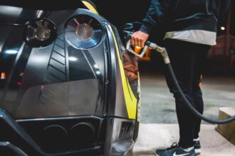 episod violent la o benzinarie din sectorul 6 al capitalei un taximetrist a injunghiat un alt sofer care a fost motivul conflictului 69ec725c83a9e
