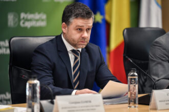 esential taifunul ciucu la vot in sedinta cgmb de azi reorganizarea pmb care inseamna concedieri si comasari si anularea gratuitatilor la parcare pe ordinea de zi 69cd8fd49ab84