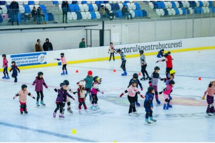 foto e29bb8efb88f copiii sunt asteptati sambata la o vanatoare de oua pe gheata la berceni arena patinoarul are program special pentru sarbatorile pascale 69d7c209adf16