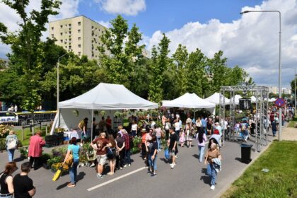 foto lista comerciantilor care vin cu flori si bunatati la west side flower fest 2026 festivalul din parcul drumul taberei e in iunie 69e26548a4924
