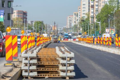 foto primele noi sine de tramvai au ajuns pe prelungirea ghencea linia 41 va ajunge pana la centura bucurestiului 69f1ab92d18bd