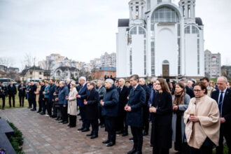 mesajul oanei toiu la 4 ani de la masacrul de la bucea nu putem onora memoria victimelor doar prin reculegere e nevoie de justitie 69cc40f6895c6
