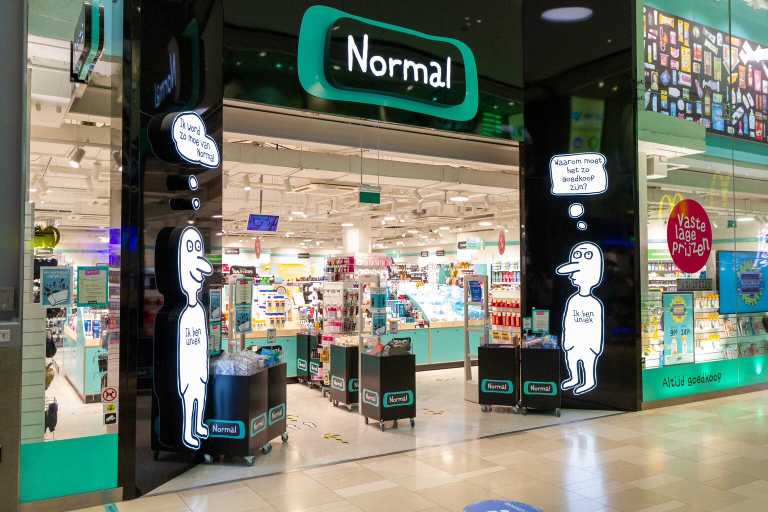 primul magazin normal se deschide in mega mall lantul danez aduce in bucuresti produse cosmetice de curatenie si gustari la preturi mici 69f1fff5ac099