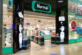primul magazin normal se deschide in mega mall lantul danez aduce in bucuresti produse cosmetice de curatenie si gustari la preturi mici 69f1fff5ac099