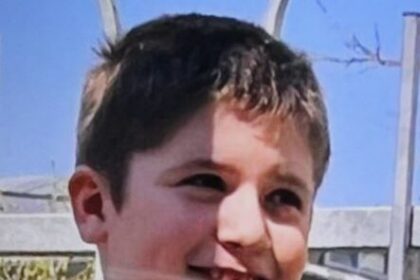 ro alert de disparitie copil in bucuresti mircea are 11 ani si e de negasit cine il vede sa sune la 112 69eba08b7e860