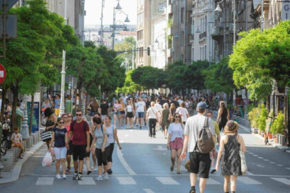 timp de 25 de weekenduri calea victoriei si str ion brezoianu devin pietonale strazi deschise bucuresti revine de sambata 69e7b82bc8bd6