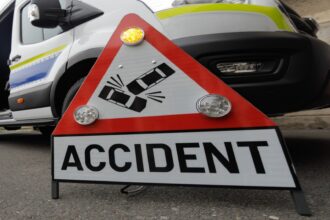 trafic oprit pe centura bucuresti centrul infotrafic un autoturism a acrosat glisiera intre glina si popesti leordeni 69dfb50954fcb