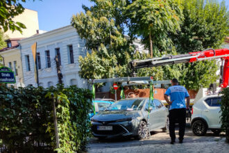 bucurestiul unde parcarea doar 5 minute ar putea costa 1 000 de lei pmb vrea sa dubleze tarifele pentru ridicarea masinilor 6a0820c025a74